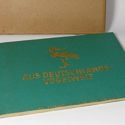 German Cigarette Card Album Bird World 1936 w/200 Color Photos in book German Cigarette Card Album Bird World 1936 w/200 Color Photos in book